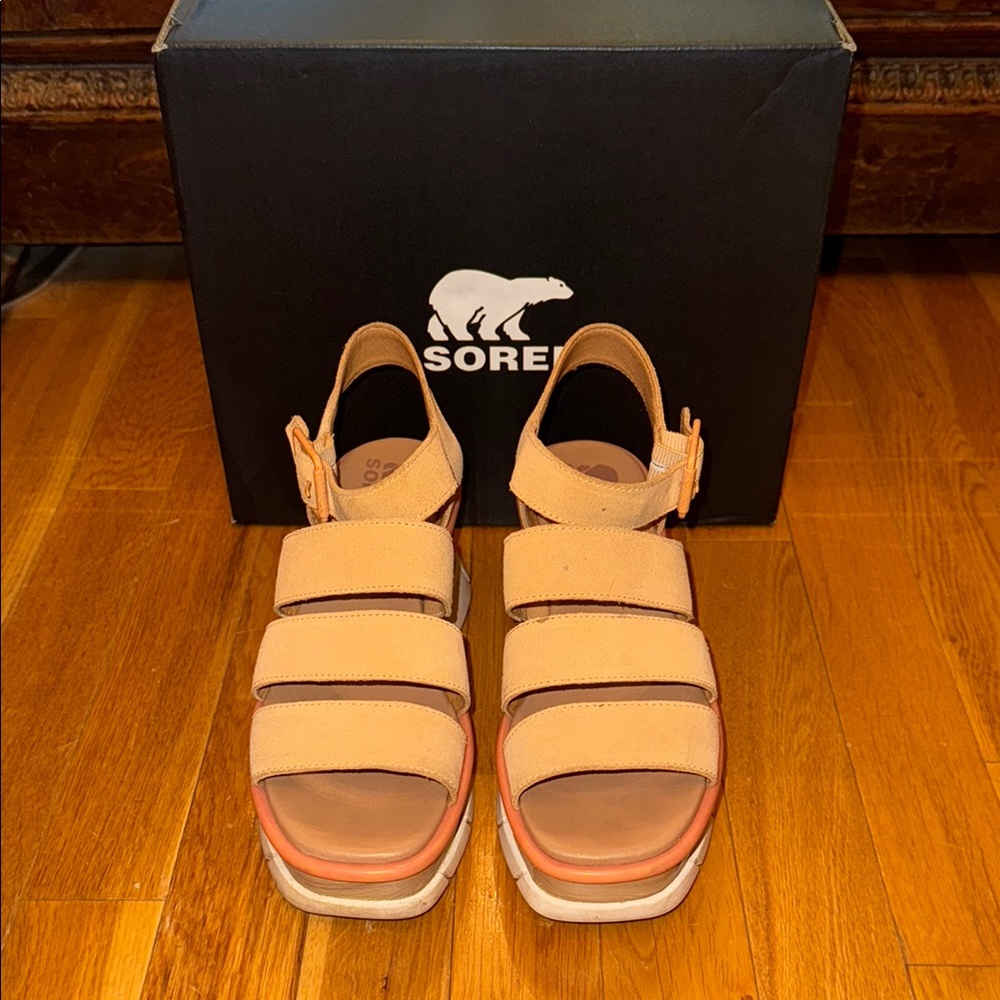 Sorel Joanie III Peach Ankle Strap Sandals 6.5